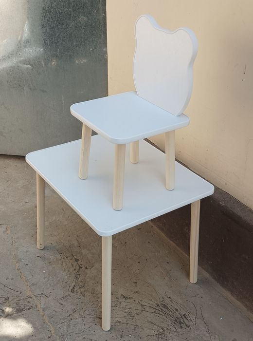 Скидки на Детские столы и стулья