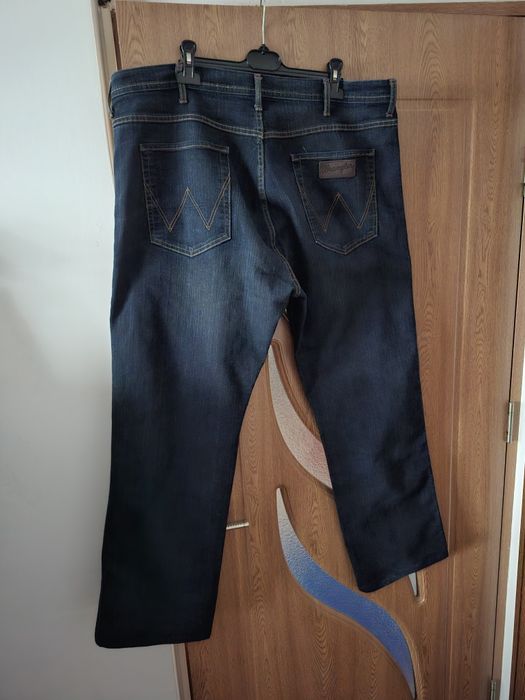 Blugi Wrangler  Texas , drepti.