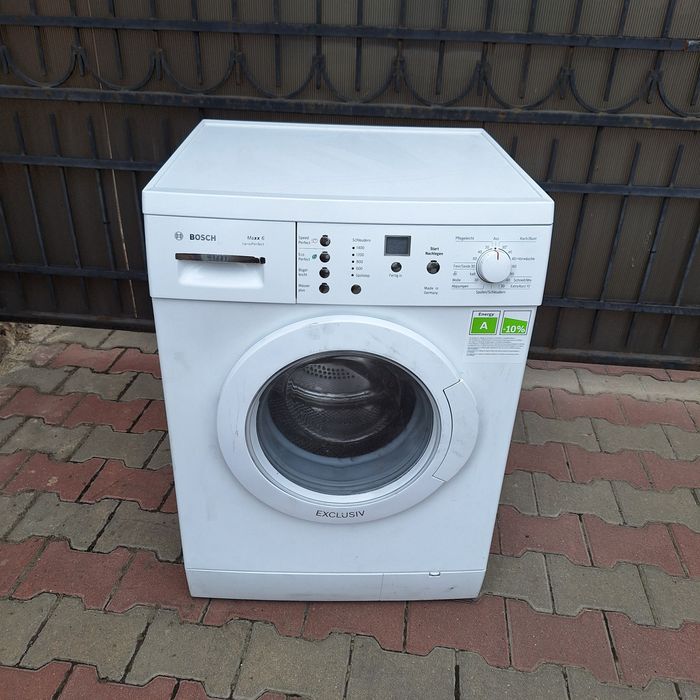 REDUCERE 300 LEI. Masina de spălat rufe Bosch.