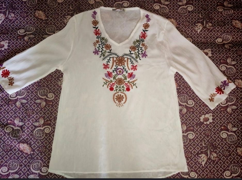 Ie mărimea L, stare foarte buna