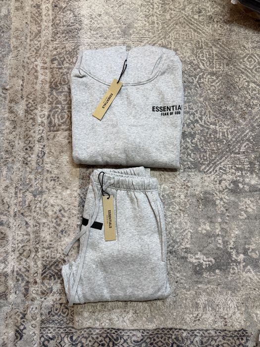 Trening Essentials Gri / Premium