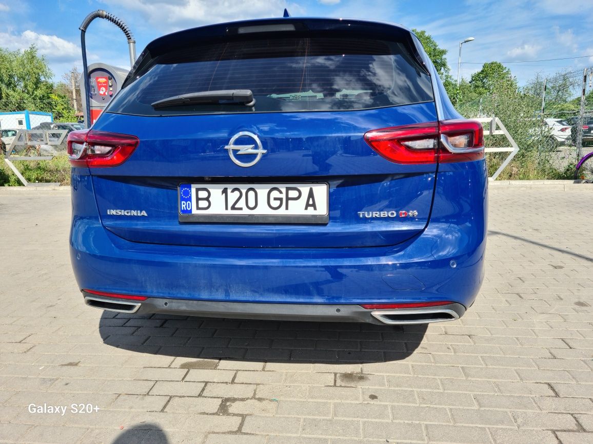 Opel insignia 2018  4×4,210cp..Garantie