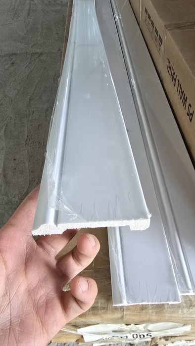 Продам Плинтус 8см, 10см