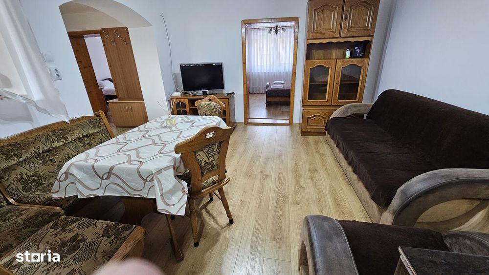 Casa cu 3 dormitoare de inchiriat in zona Iosia (strada Zarandului)