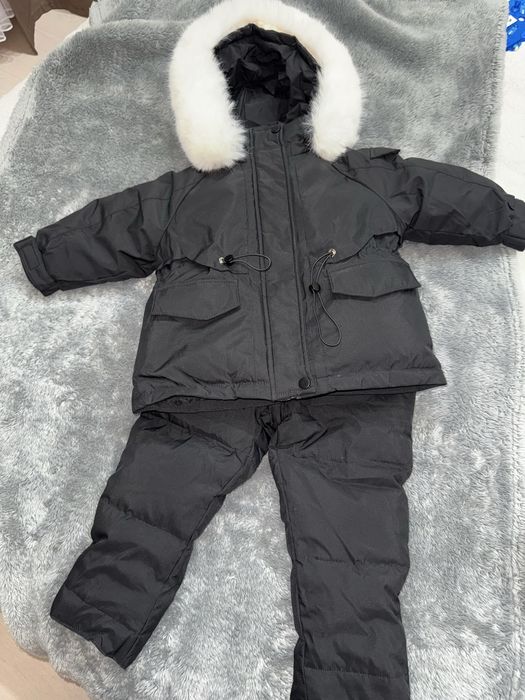 Продам комбинезон-трансформер зимний