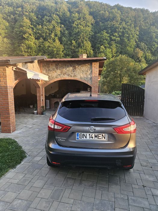 Nissan qashqai j11  4×4  2014