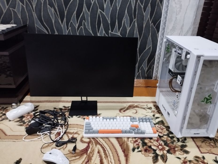 Intel Core i5 12400F
Asus RTX 4060 8GB White
Gigabyte H610K DDR4
Coole