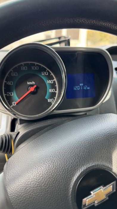 Spark 2020 yil 4 poz avtomat