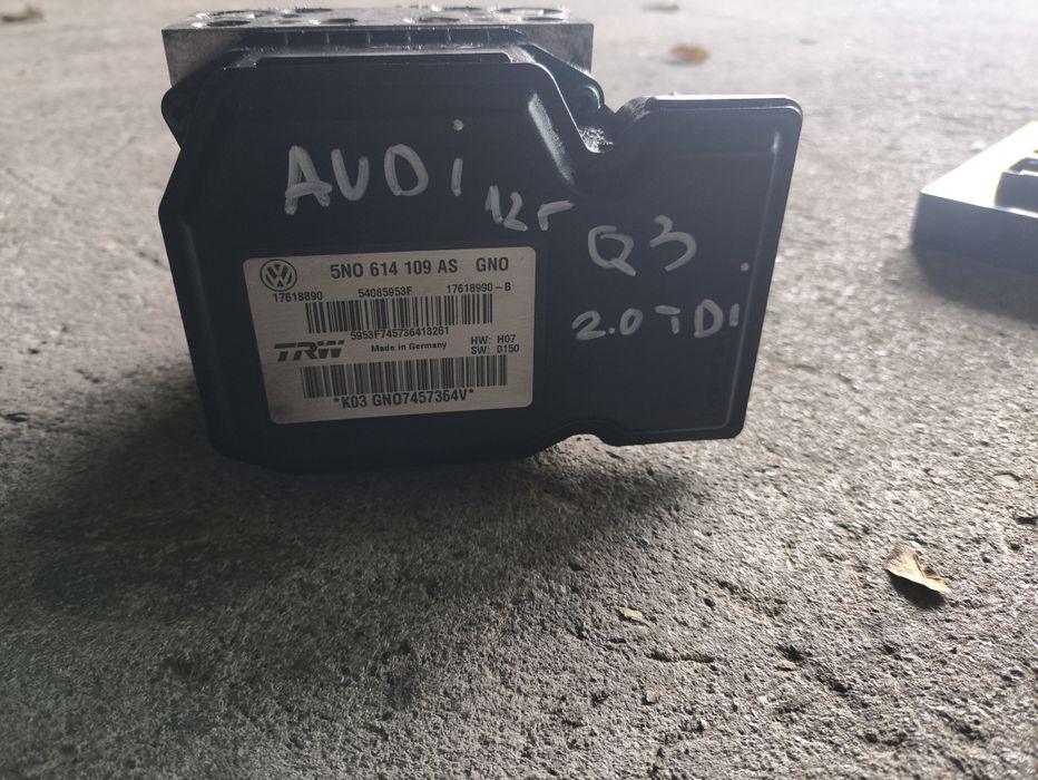 Abs модул за Audi Q3 5N0 614 109 AS