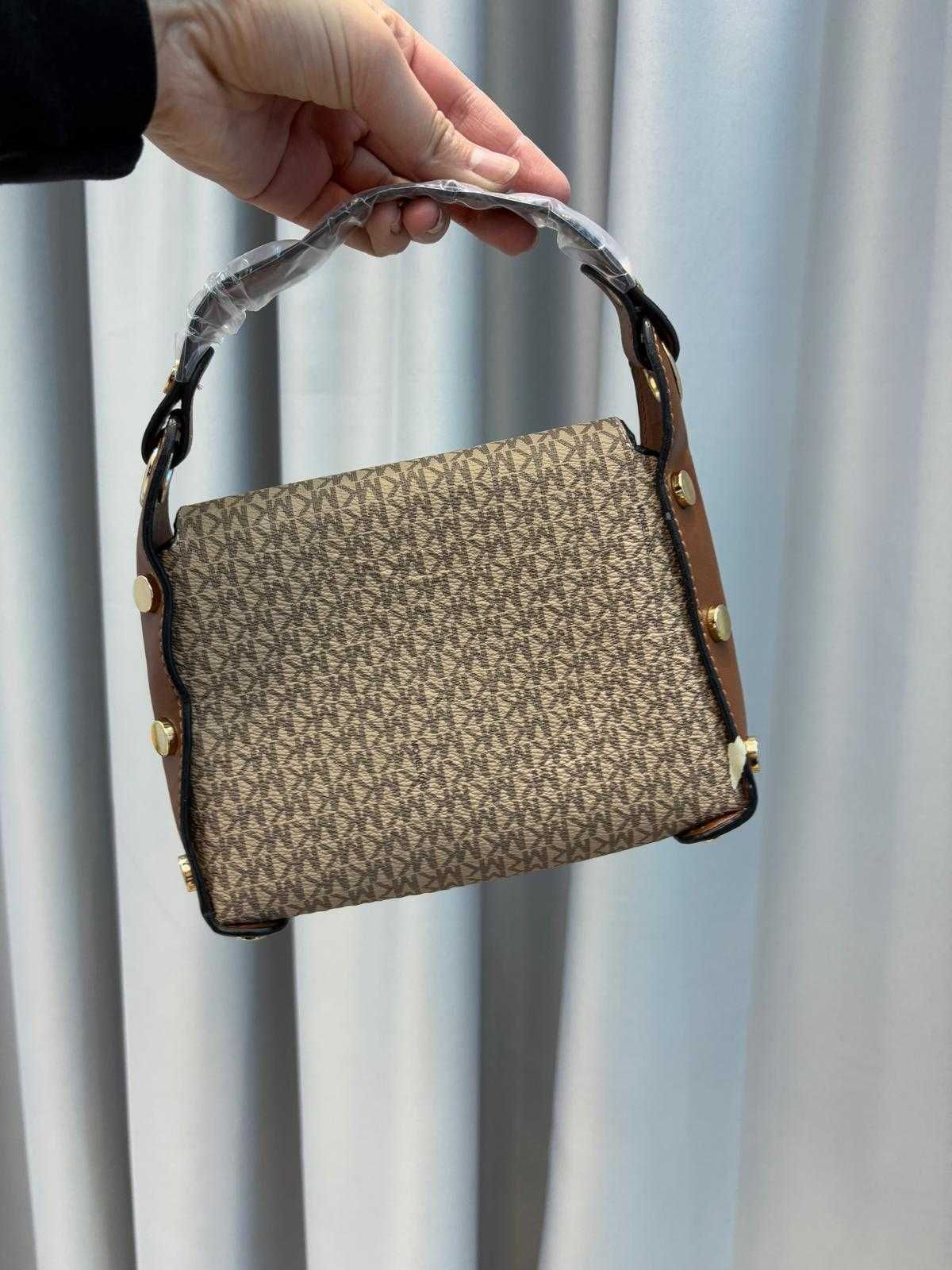 Дамска чанта Michael Kors