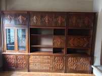 Mobila de vanzare + covoare Dulap/Biblioteca/Galerii pentru perdea