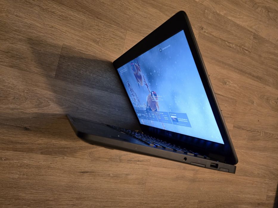 Laptop DELL Latitude 7470 Slim, i5. Impecabil!!!