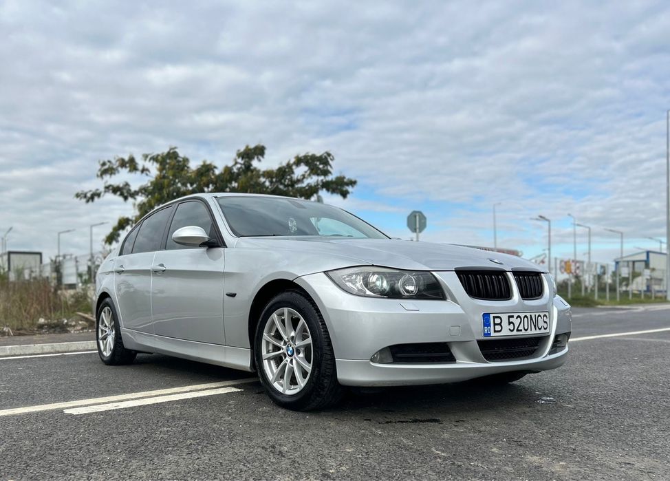 Vand bmw 320i 150cp