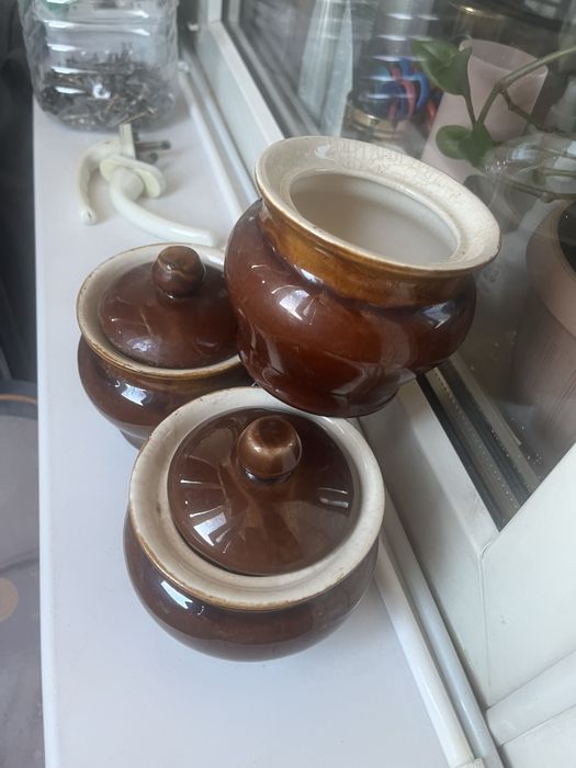 Продам горшочки под жаркое