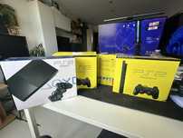 Playstation 2 в кутия, пълен комплект. Добро състояние.