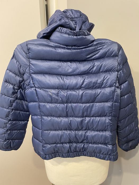 Geaca Moncler, marimea 6 ani