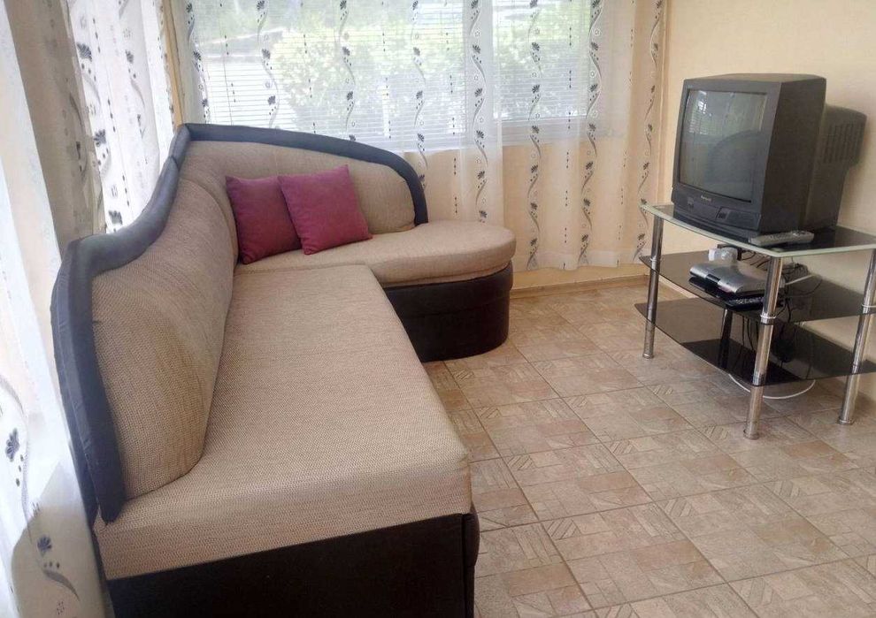 Дава се под наем Двустаен апартамент в Бургас, Сарафово - 42 кв.м за 63.75 € - Снимка #1