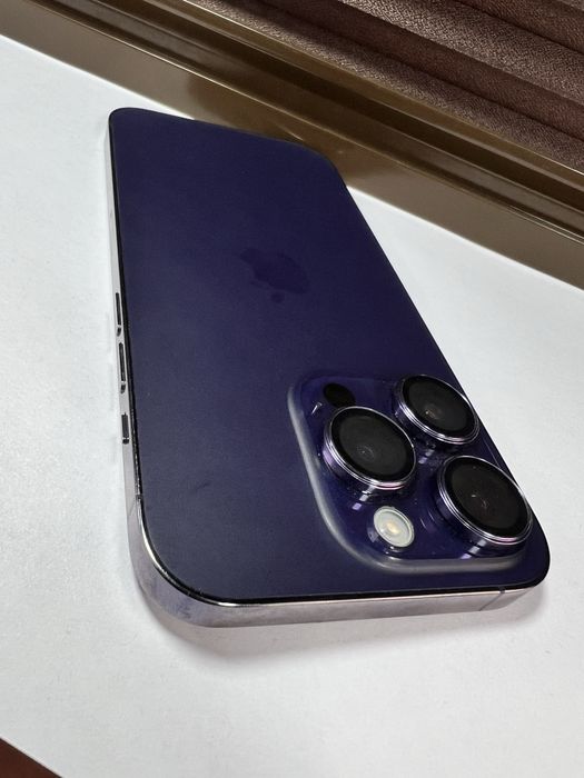 Продам IPhone 14 pro 128 gb bat 79% без каробк