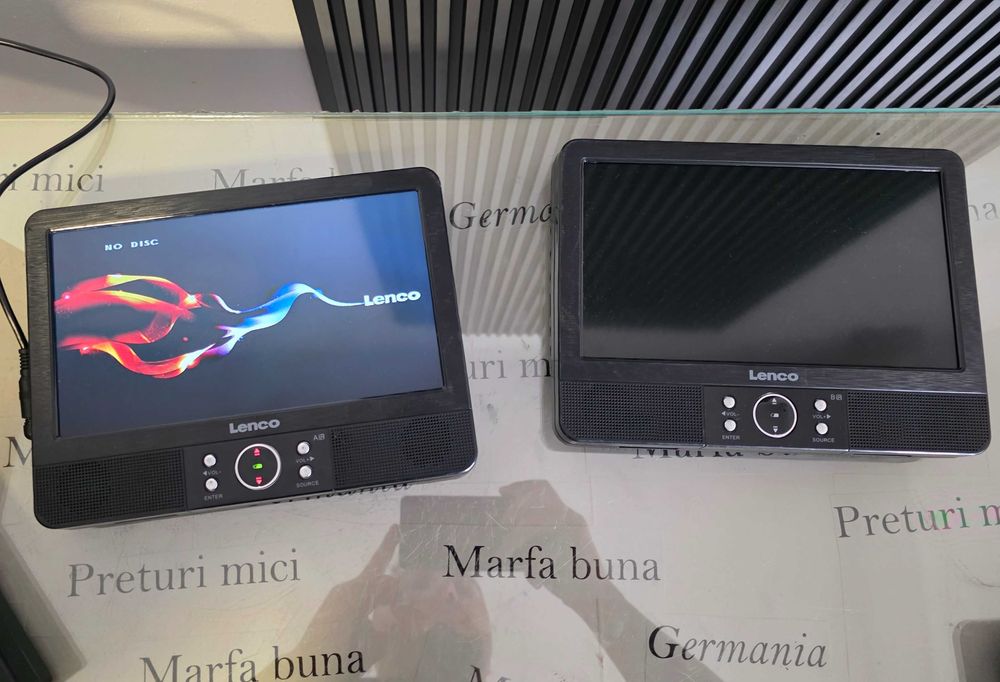 Dvd player portabil Lenco - 9 inch cu usb ,card,mp3,divx video