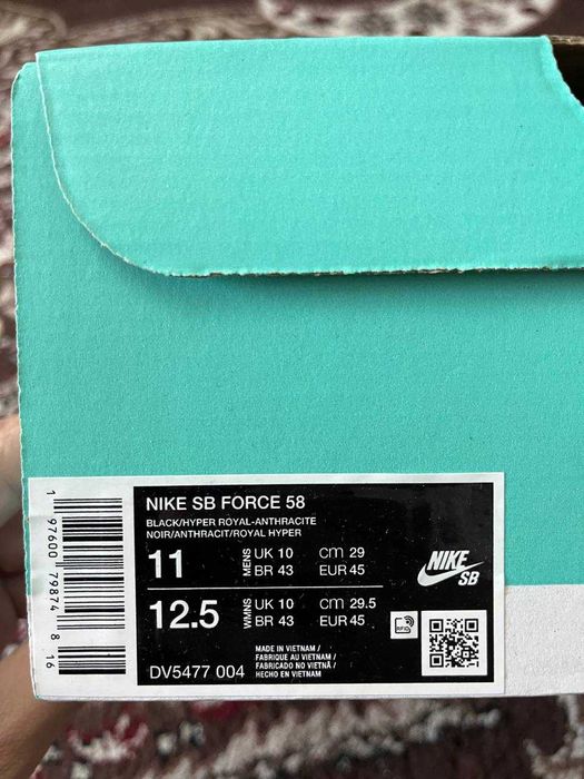 Кроссовки Nike оригинал! Новые в коробке! Размер 44-45