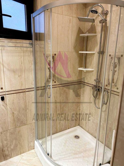 Топ Локация! Стил и комфорт! Тристаен- Център