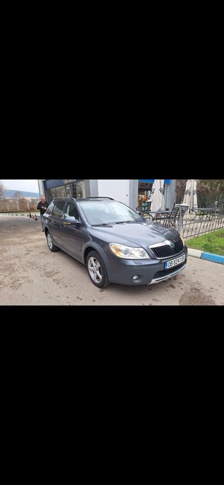 Продавам Skoda Octavia 4x4 scout
