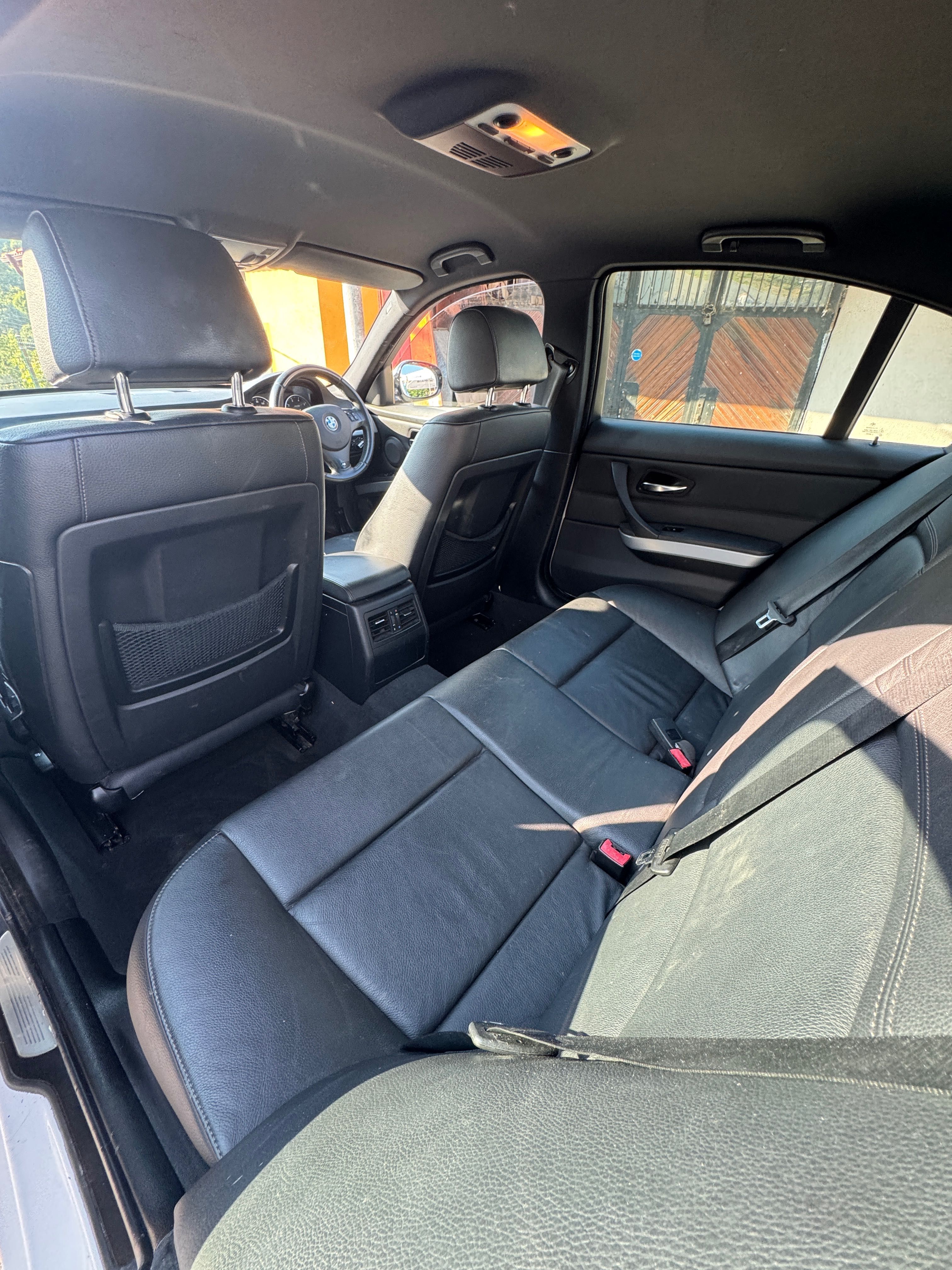 БМВ 320i  М-sport