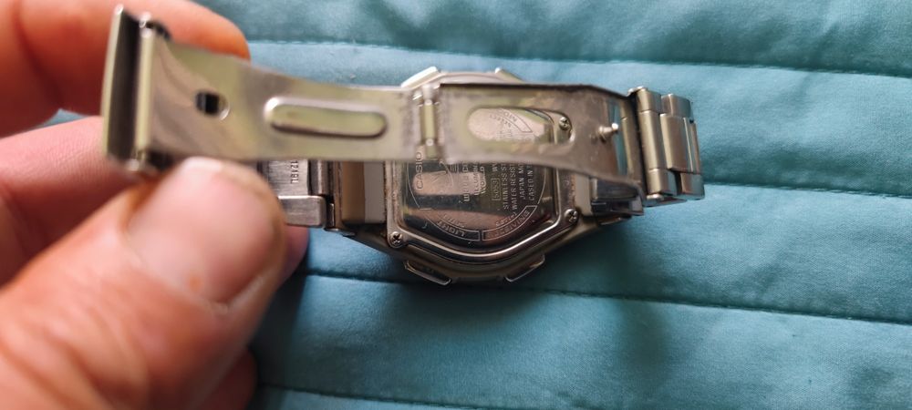 Vand ceas Casio model wva 470