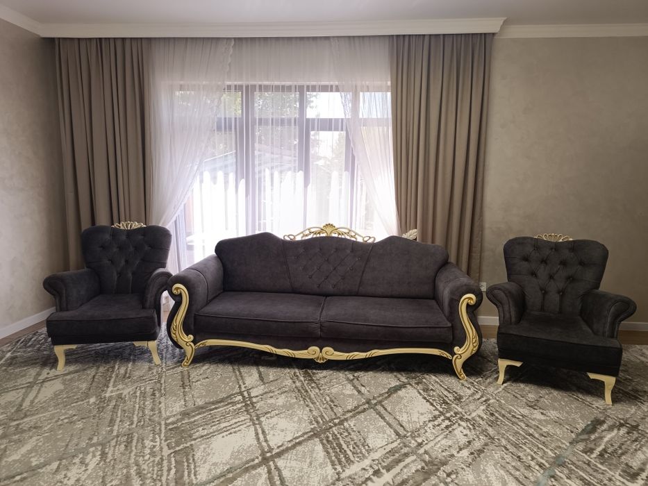 Диван от компанний DIVALUX