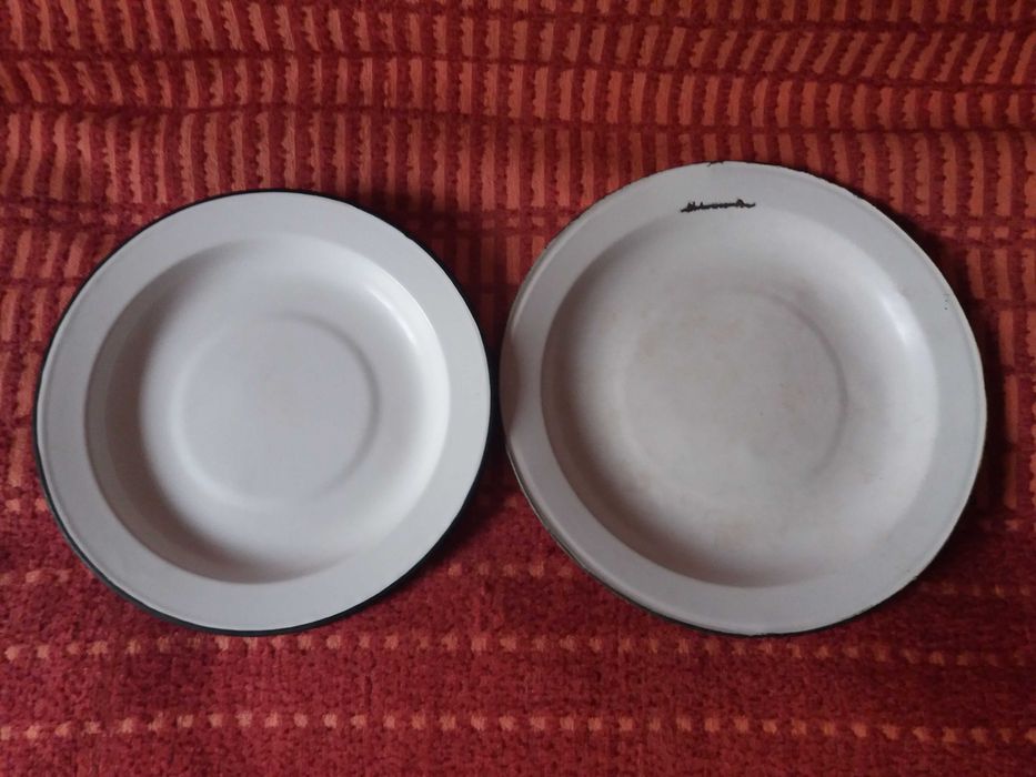 Ляганы эмалированные.