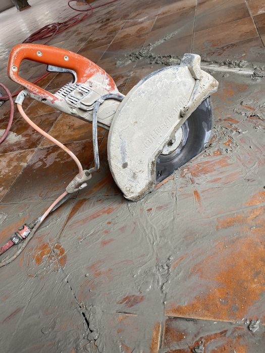 Tăiere beton, trasee electrice