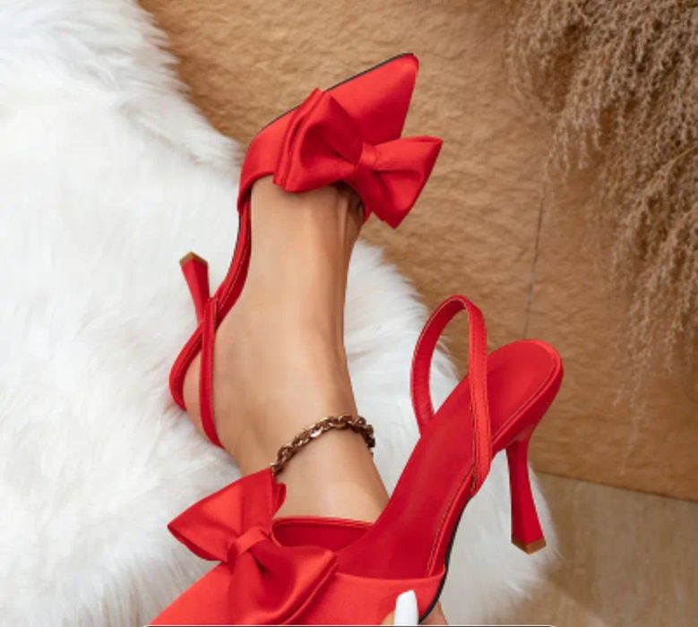 Sandale dama satin rosu