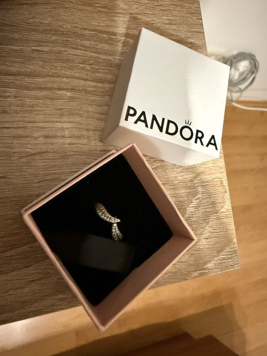 Пръстен Pandora