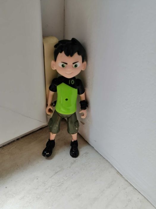 Фигурки от Бен Тен