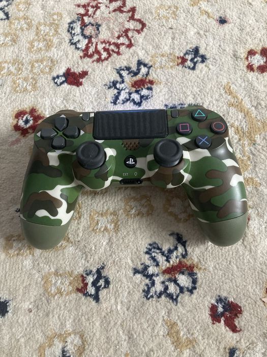 Продам Джойстик PS4 PS5