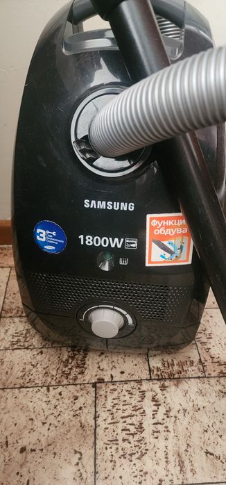 Продаю пылесос б/у