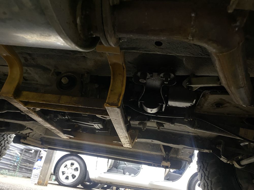 NIVA 1990 4X4 sotiladi ozimiz un qilingan