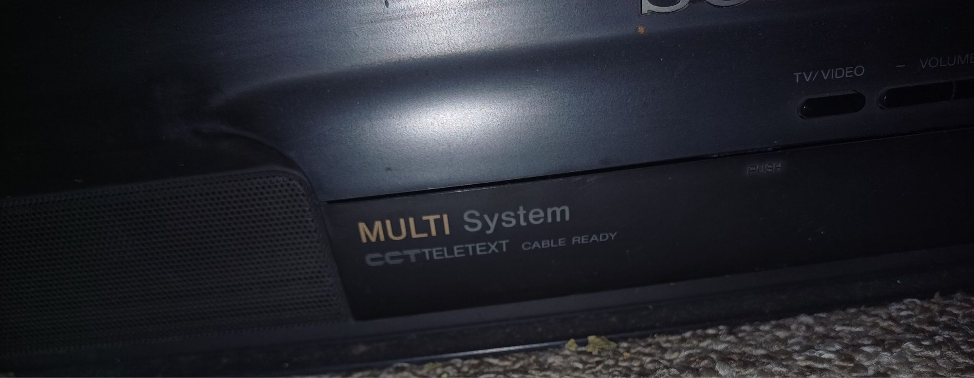 Продавам работещ телевизор SONY TRINITRON
Цена:30лв
Само лично предава