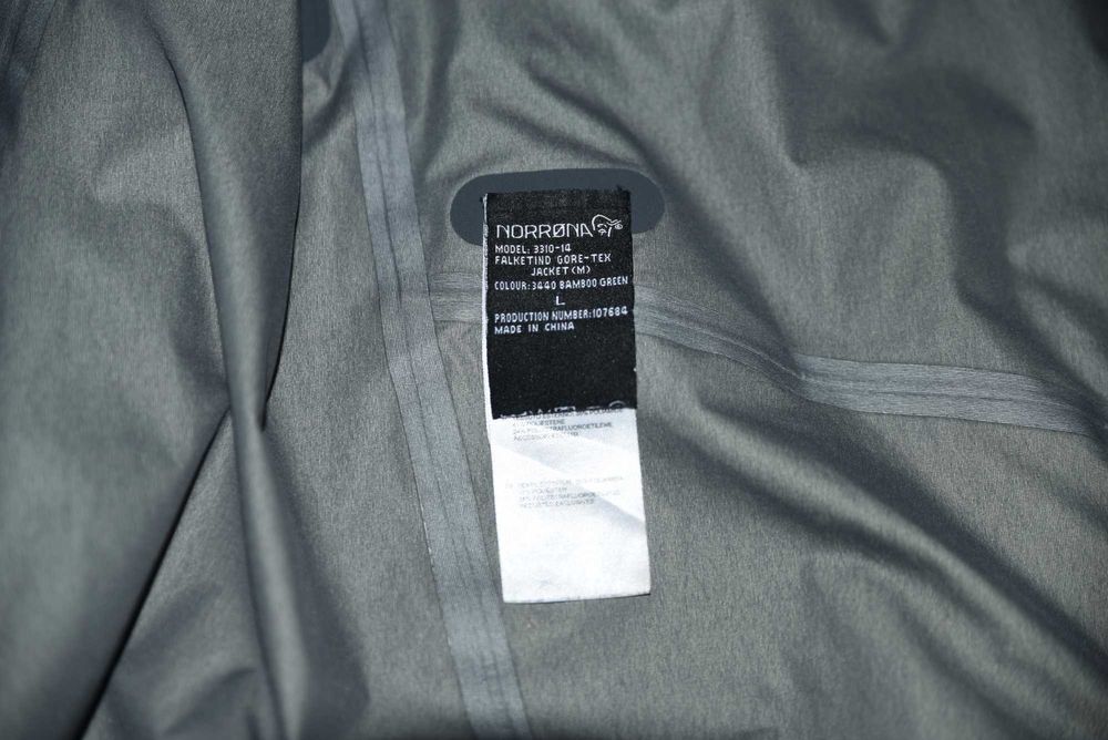 Norrona Falketind Gore Tex оригинално мъжко яке мембрана, размер L