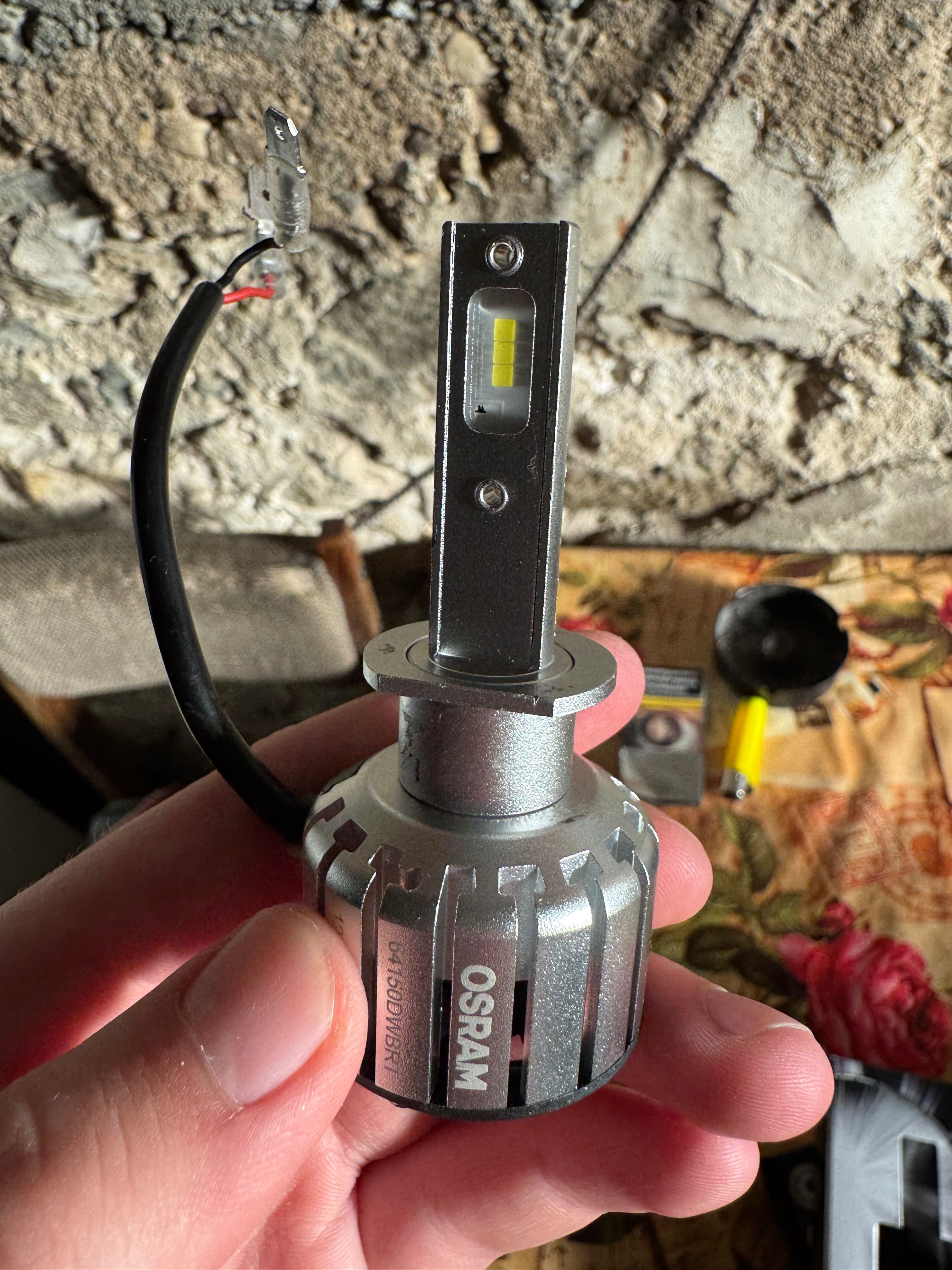 Продавам лед крушки Osram bright H1