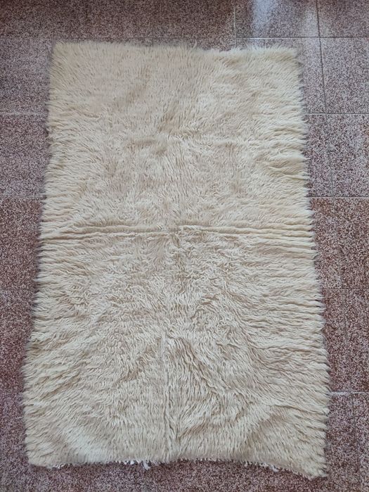 Китеник Дължина 140см, Ширина 86см.