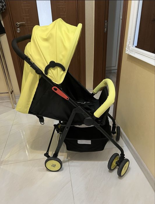 Лятна количка Moni