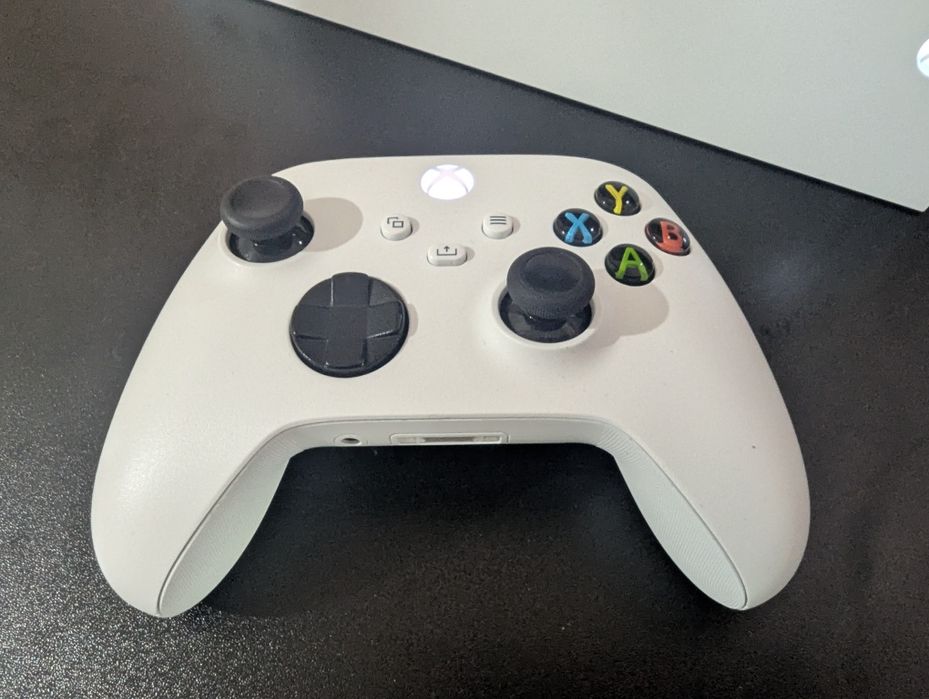 Xbox Series S 512GB impecabil + 4 jocuri