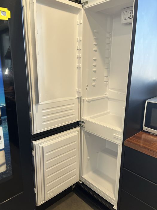 Хладилник Икеа за вграждане, Tinad 550, с близо 2г гаранция