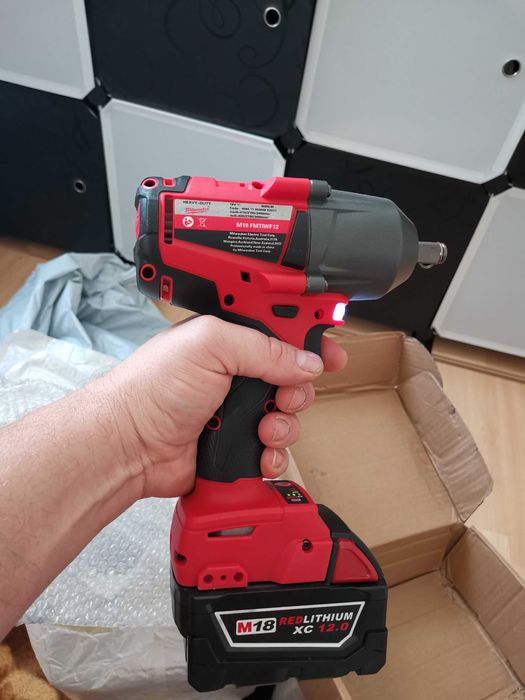 Cheie/filetanta impact pentru baterii Milwaukee