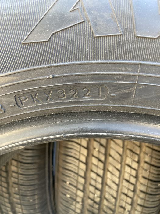 235/65/17 104T Yokohama Avid 34