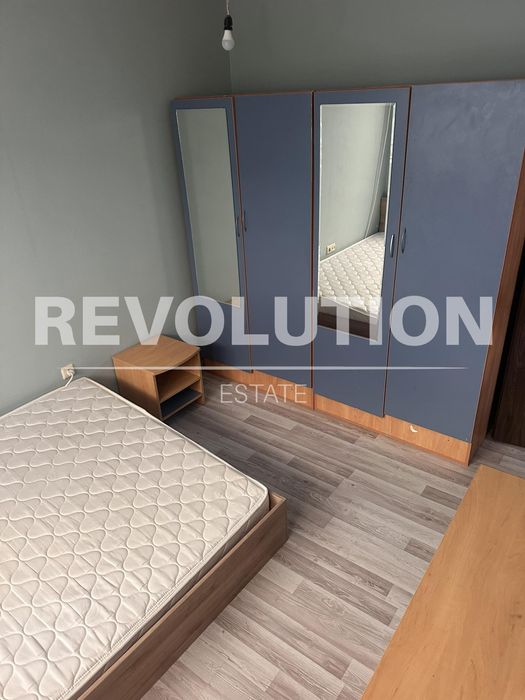 Дава се под наем Тристаен апартамент в Варна, Цветен квартал - 65 кв.м за 375 € - Снимка #4