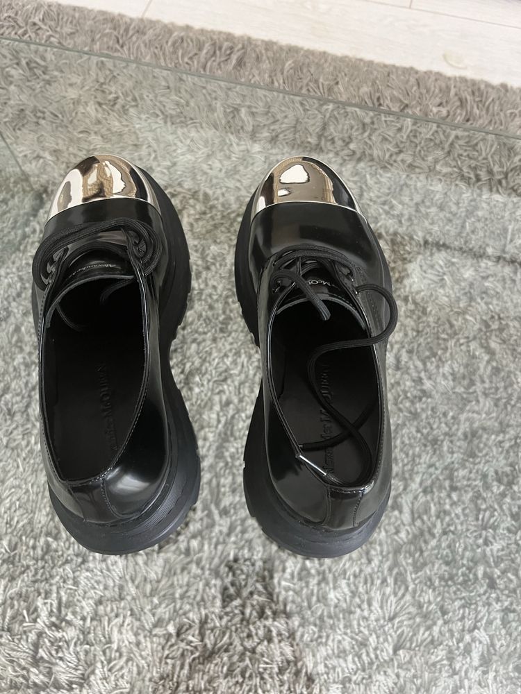 Vând sneackers Alexander McQueen Derby nr 44