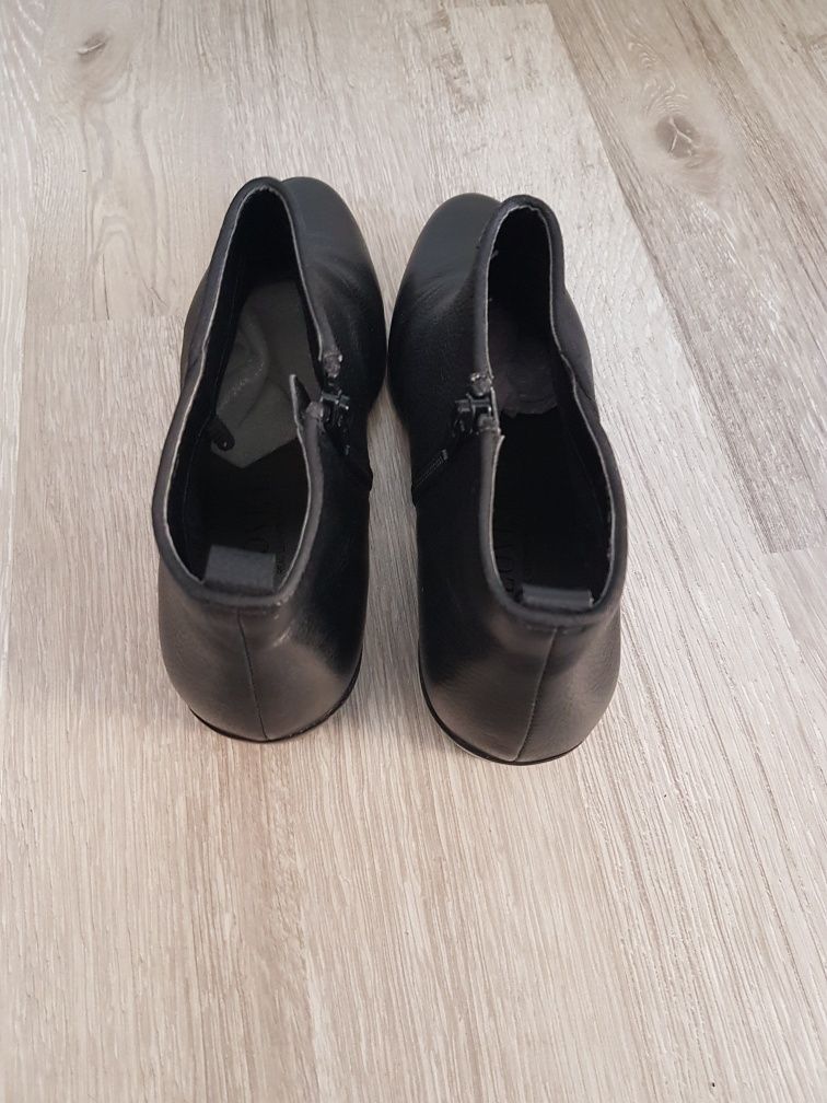 Дамски обувки Love Leather, fitflop р-р 39