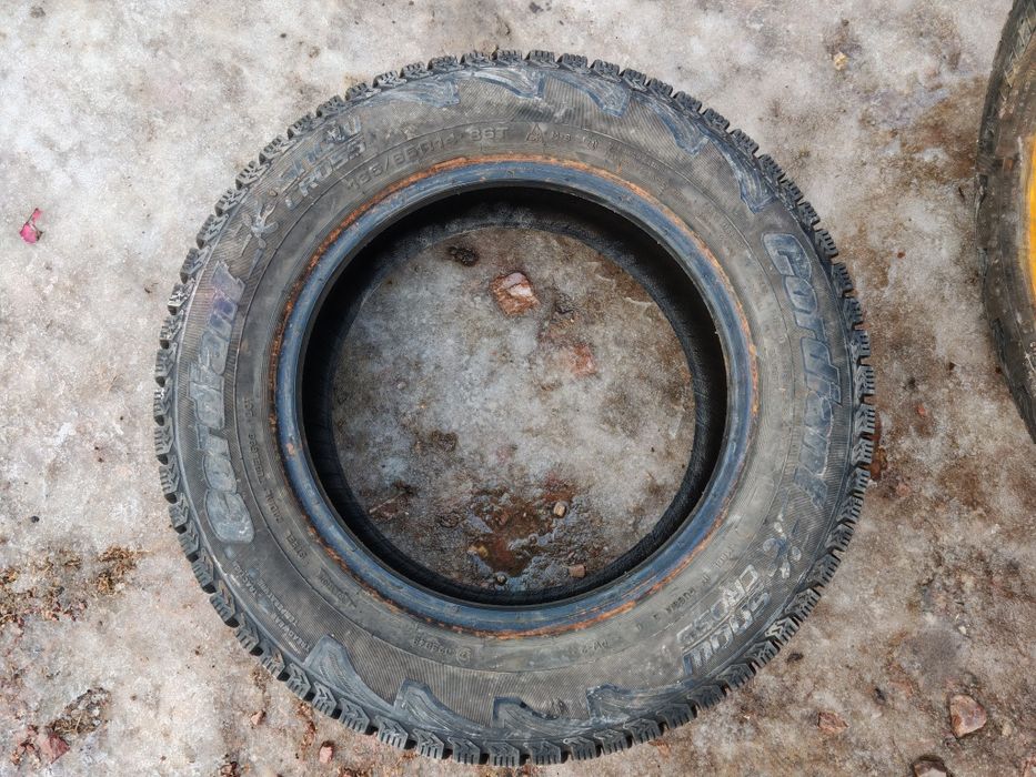 Продам зимние шины с дисками R14